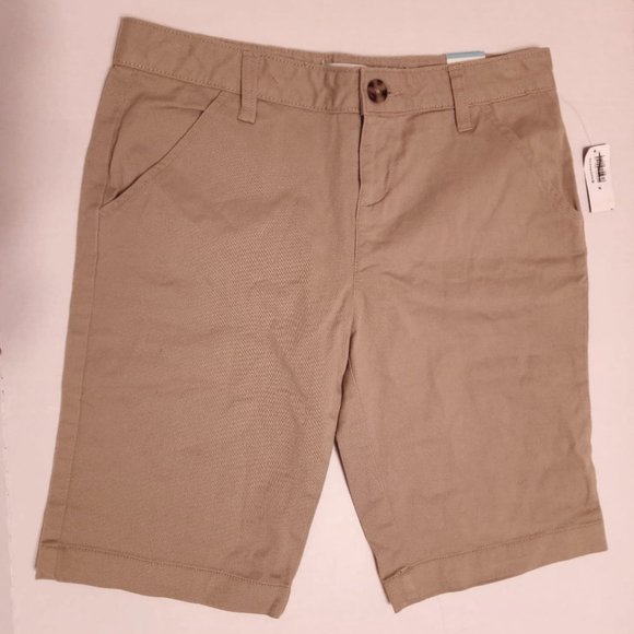 Old Navy Other - Old Navy Classic Rise Khaki Shorts NWT